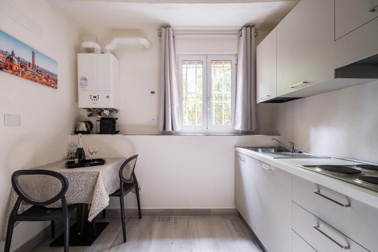 Studio Fondazza 22 vicino ai Giardini Margherita Bologna Esterno foto